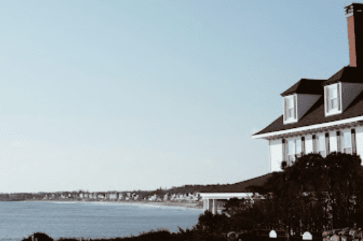 Long Island Housing Market  Cools Slowly as 2022 Approaches