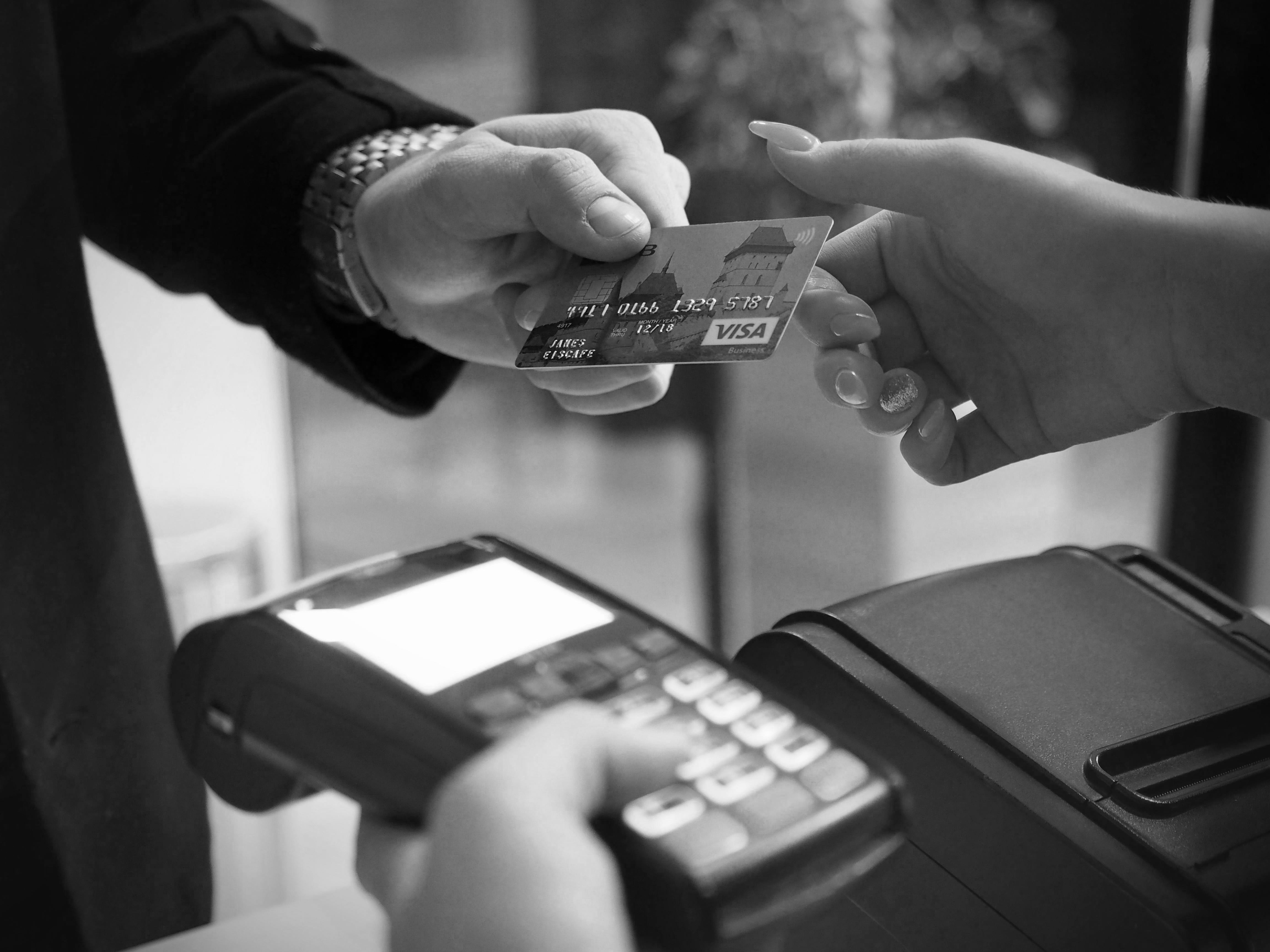 Simple Steps to Build Your Credit Score